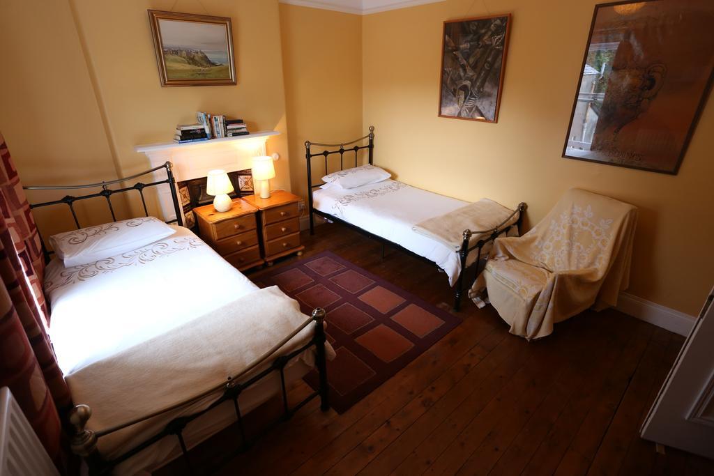 Corratavey Guest Accommodation Ballycastle Extérieur photo